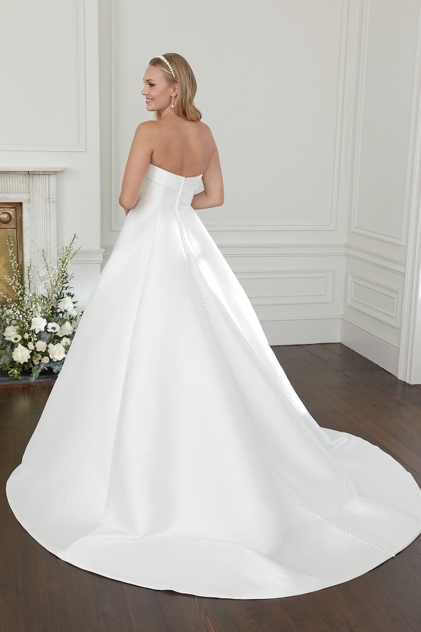 Bruidsjurken van Sincerity Bridal